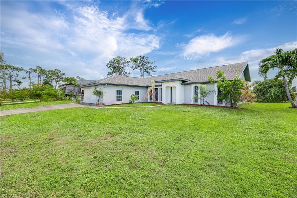 18039 Doral DR FORT MYERS, FL 33967