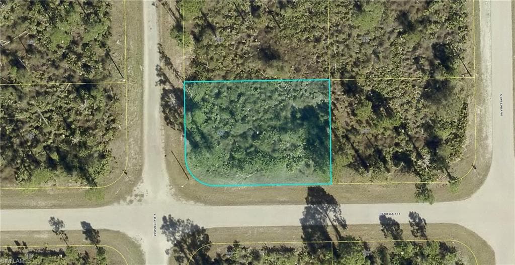 713 Vespucci AVE S LEHIGH ACRES, FL 33974