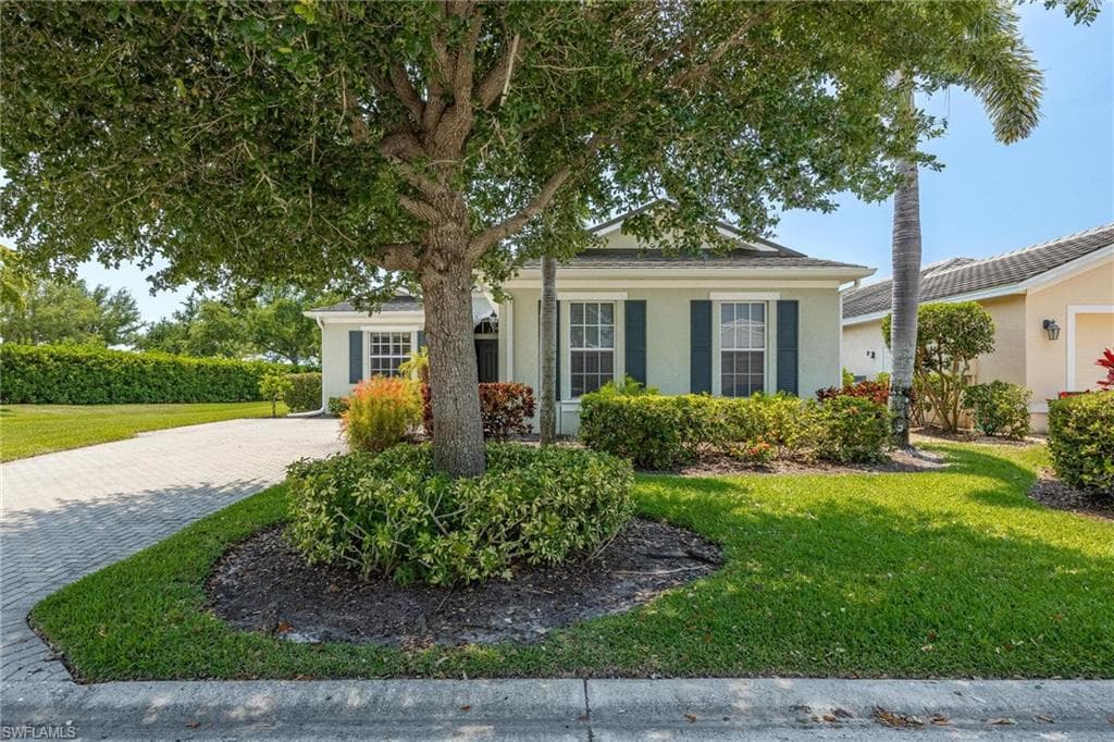 2600 Maraval CT CAPE CORAL, FL 33991
