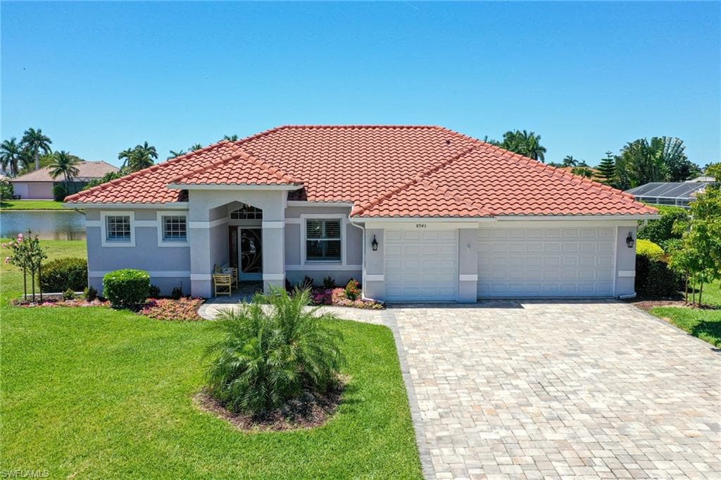 8943 Lely Island CIR NAPLES, FL 34113