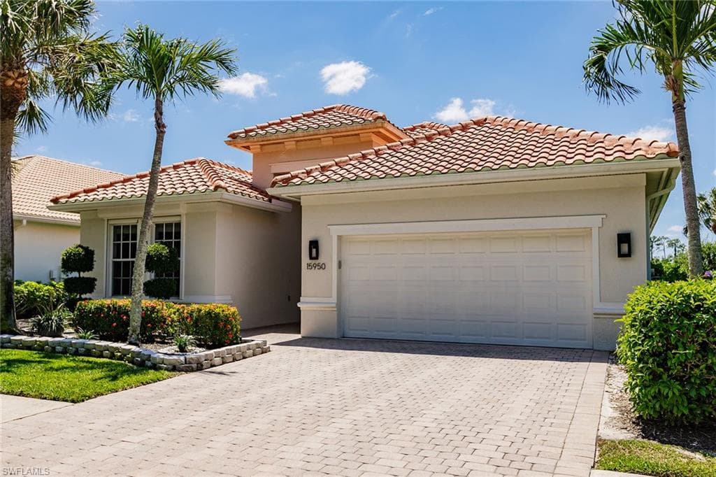 15950 Delasol LN NAPLES, FL 34110