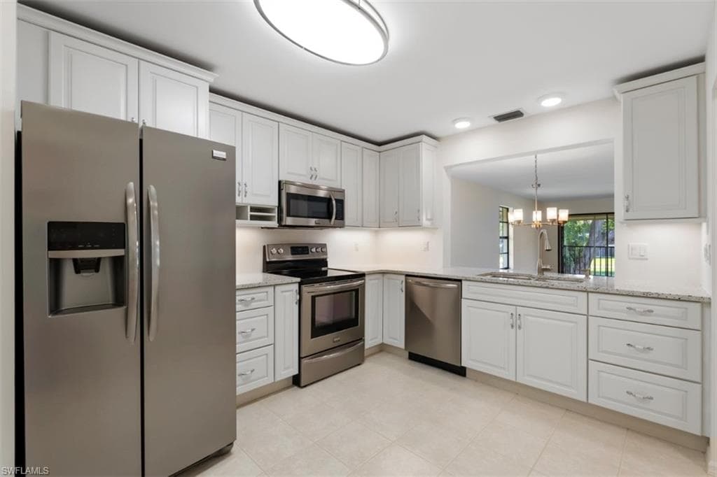 400 Misty Pines CIR 201 NAPLES, FL 34105