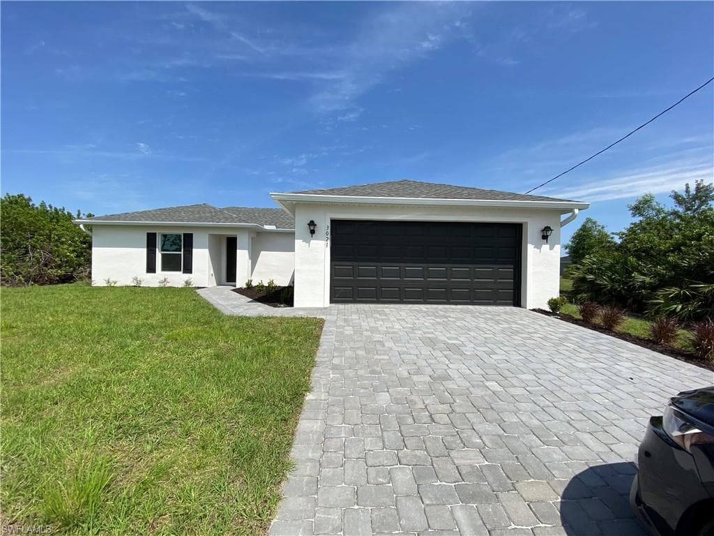 3021 NE 1st PL CAPE CORAL, FL 33909