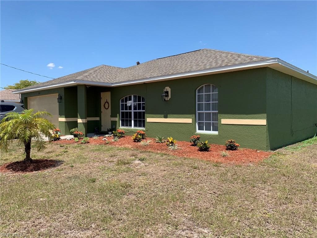 211 Mossrosse ST FORT MYERS, FL 33913