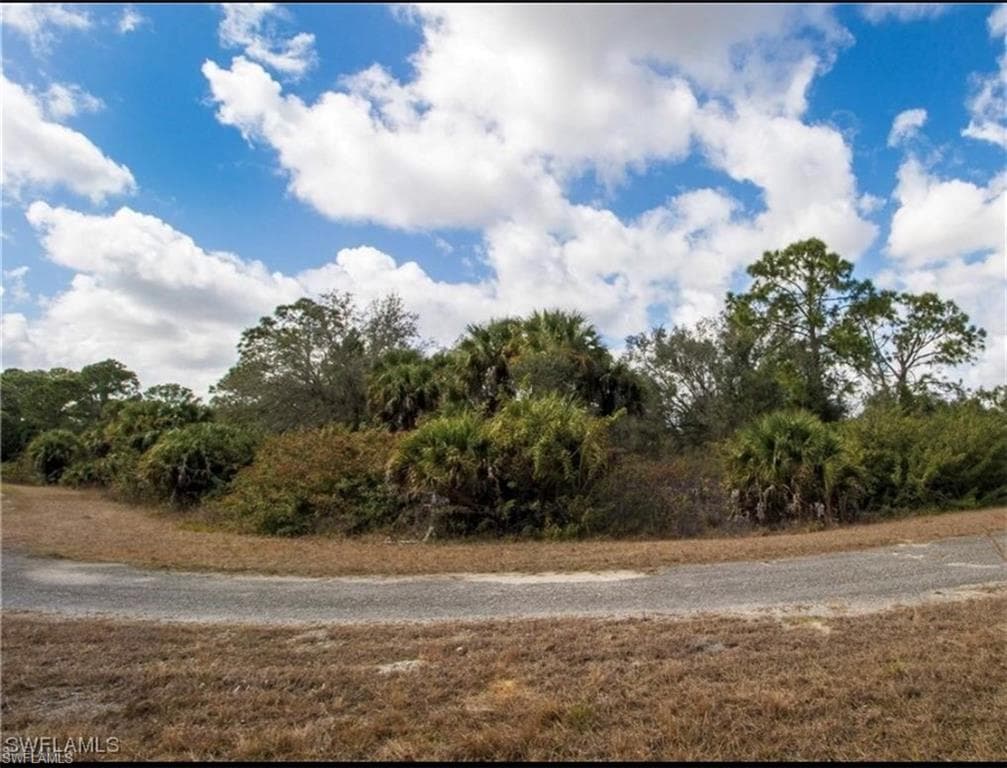 1829 Merchant CIR LEHIGH ACRES, FL 33972