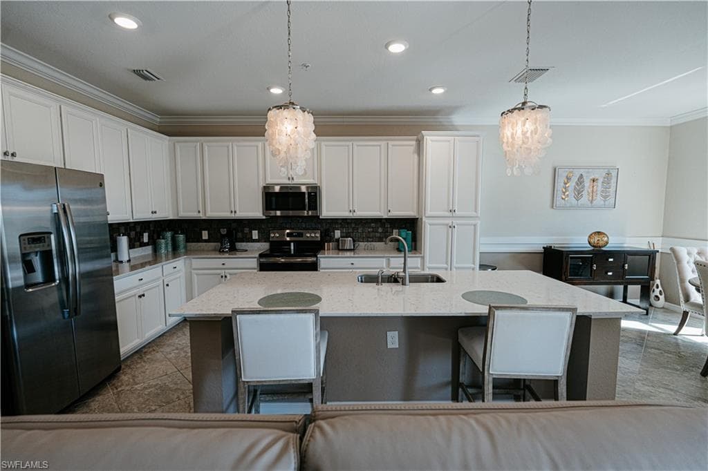 9596 Trevi CT 5446 NAPLES, FL 34113