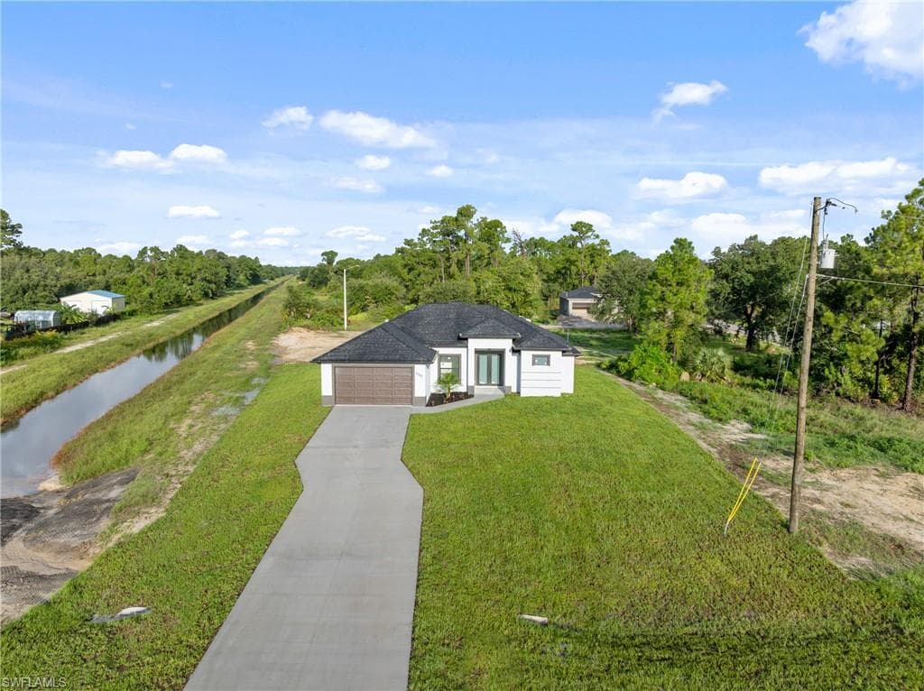 3705 Sunshine BLVD N LEHIGH ACRES, FL 33971