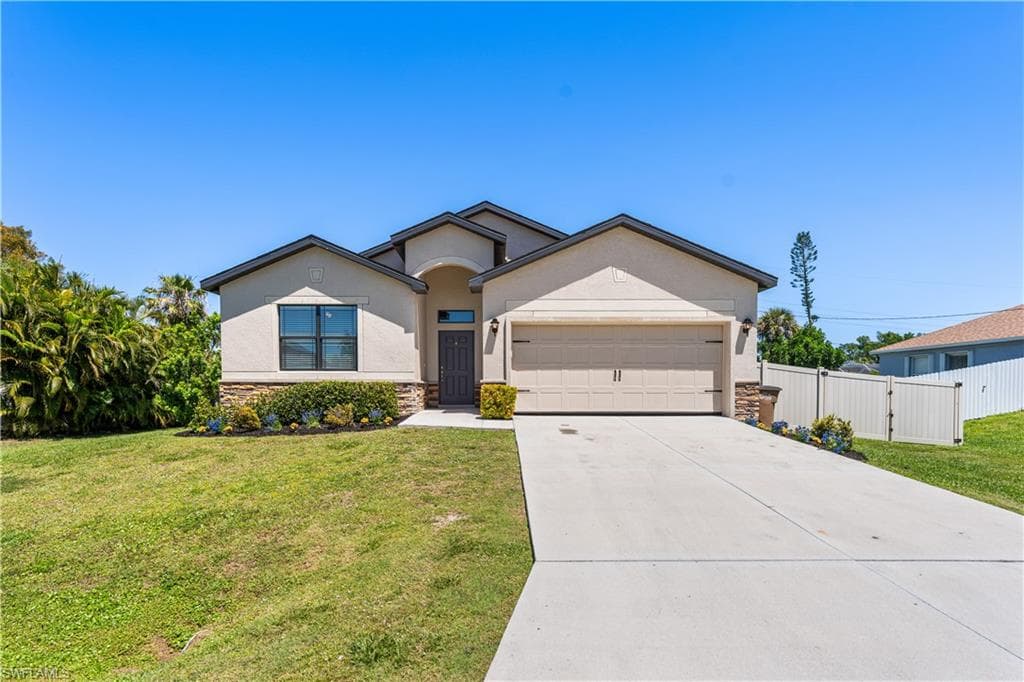227 SE 45th ST CAPE CORAL, FL 33904