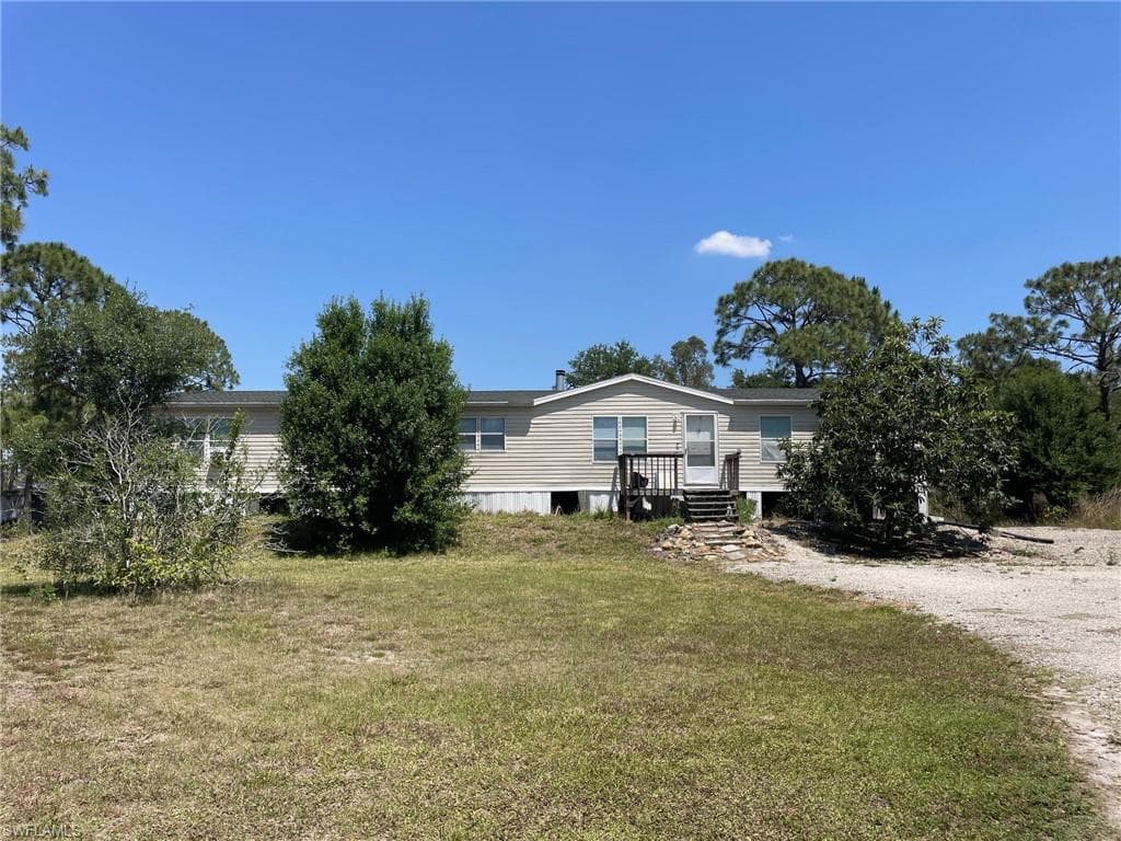 13020 Mullins LN FORT MYERS, FL 33913