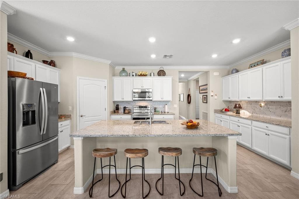 16196 Bonita Landing CIR BONITA SPRINGS, FL 34135