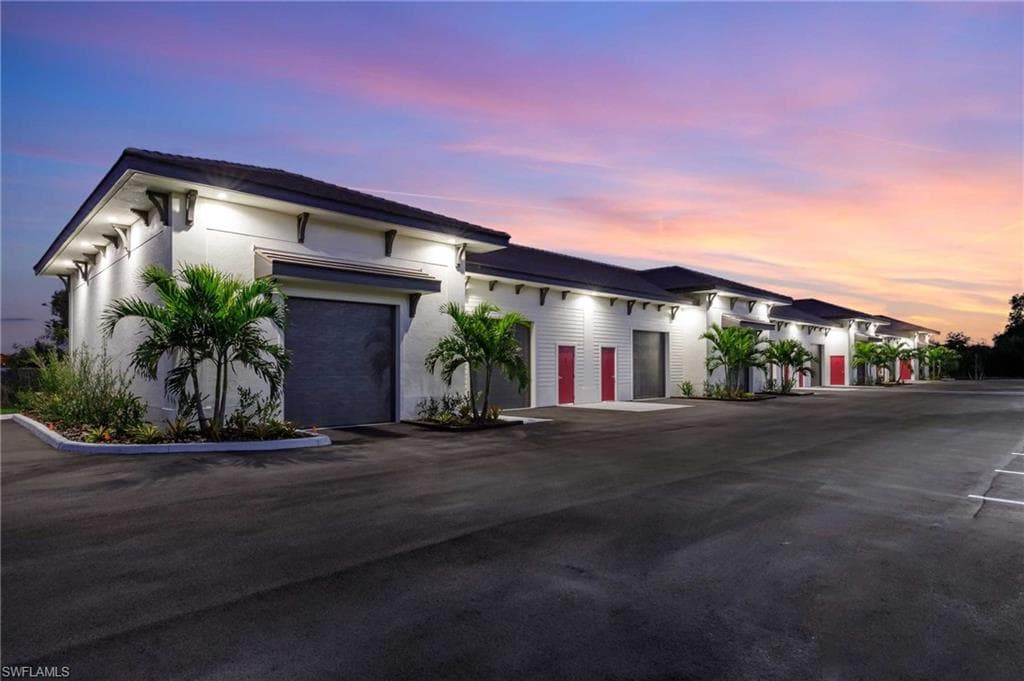 411 NE 2nd PL CAPE CORAL, FL 33909