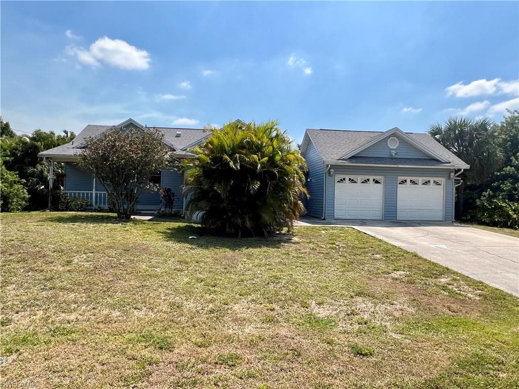 408 Jackson AVE LEHIGH ACRES, FL 33972