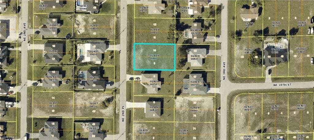 1005 NE 2nd PL CAPE CORAL, FL 33909