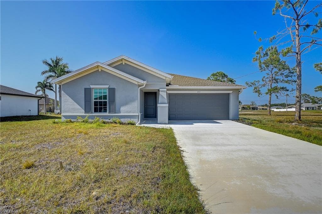 2715 20th TER CAPE CORAL, FL 33993