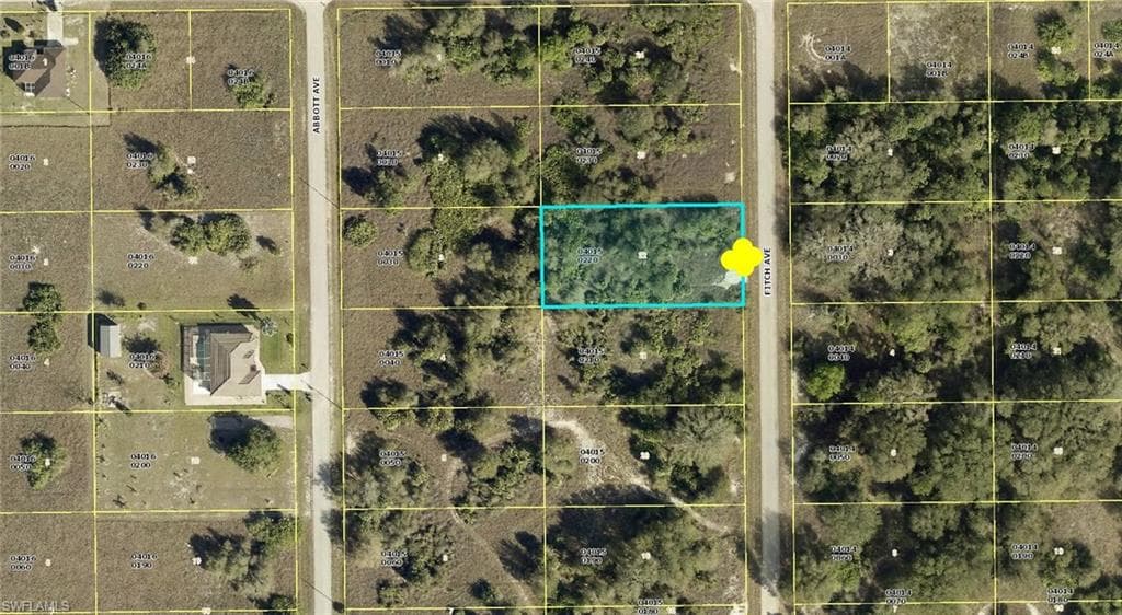 1719 Fitch AVE LEHIGH ACRES, FL 33972