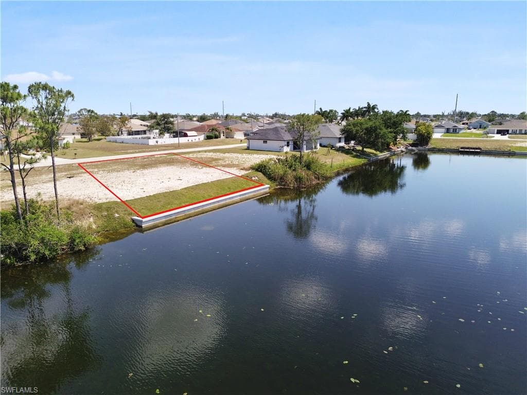 2524 NW 21st PL CAPE CORAL, FL 33993