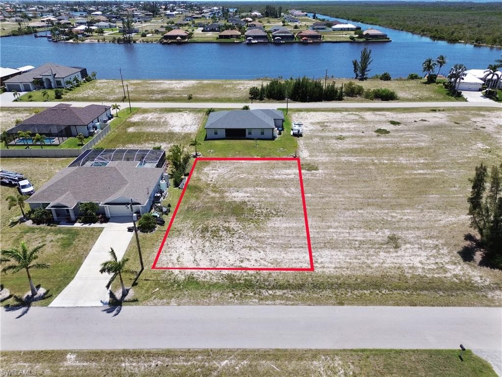 4624 NW 33rd LN CAPE CORAL, FL 33993
