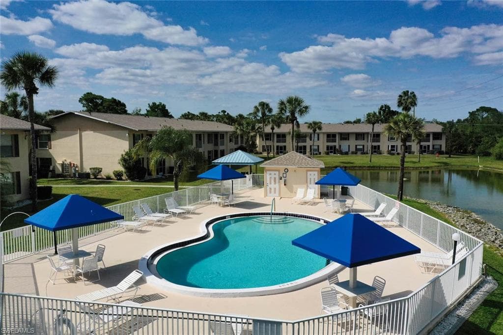 1100 Pondella RD 616 CAPE CORAL, FL 33909
