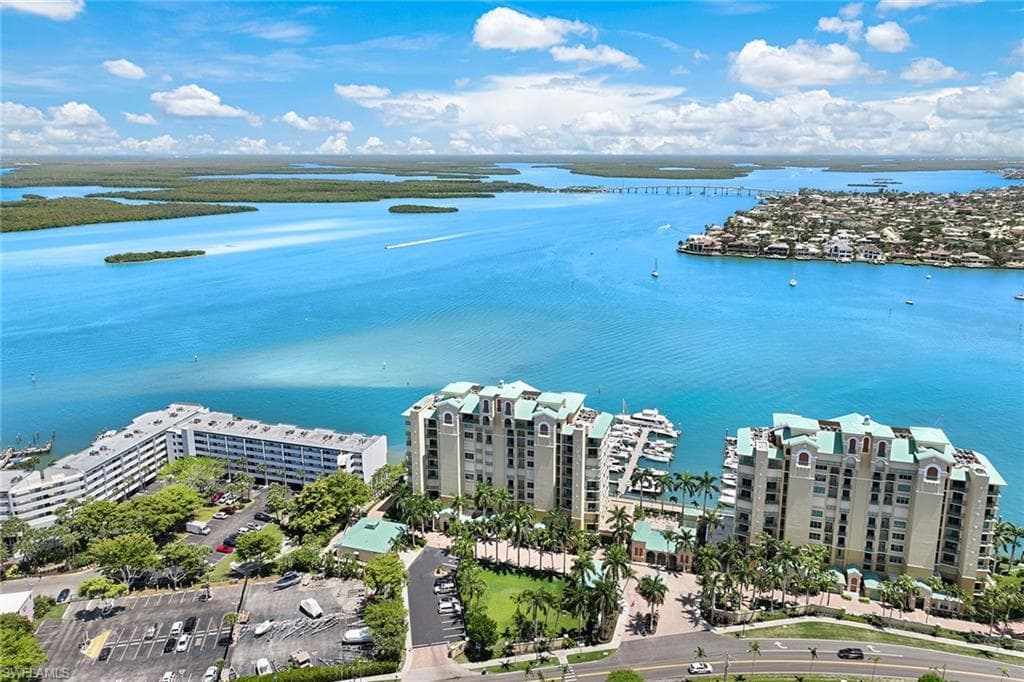 1079 Bald Eagle DR 1002 MARCO ISLAND, FL 34145