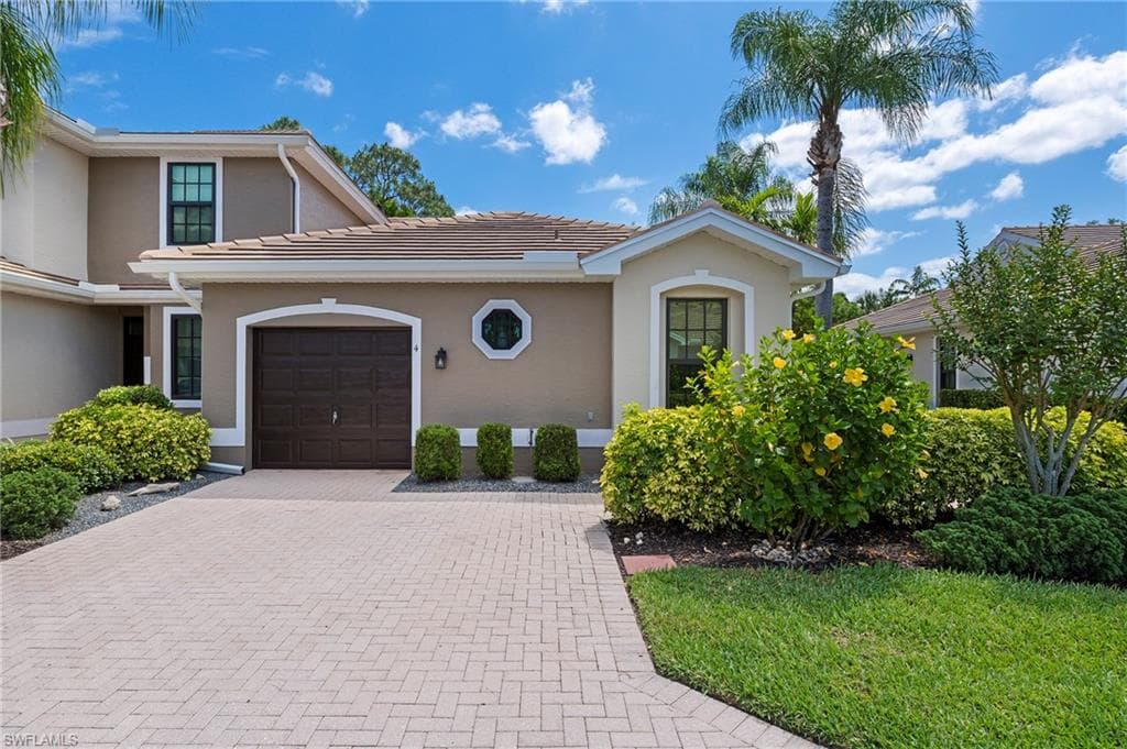 7670 Meadow Lakes DR 1504 NAPLES, FL 34104