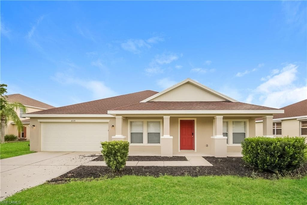18120 Star Jasmine CT LEHIGH ACRES, FL 33972