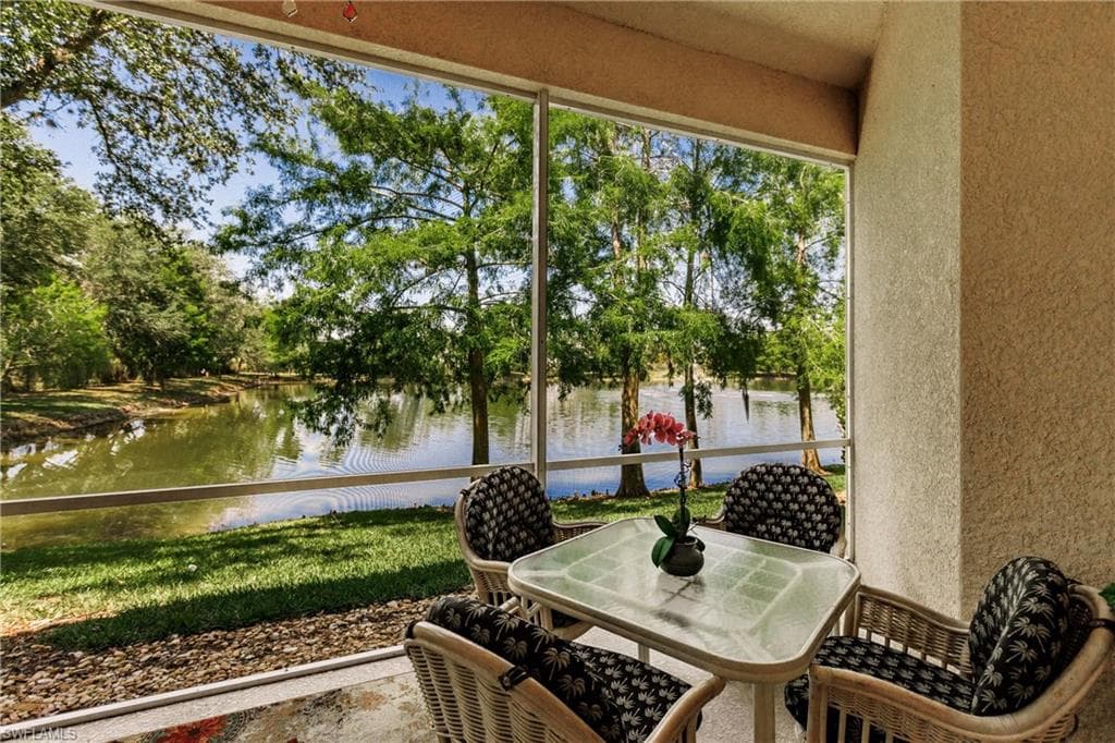 6060 Jonathans Bay CIR 201 FORT MYERS, FL 33908