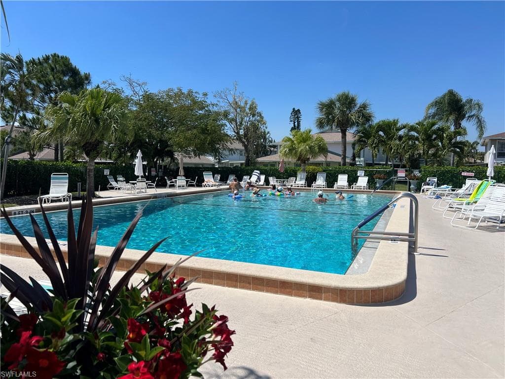 3369 Yukon CIR 2 FORT MYERS, FL 33907