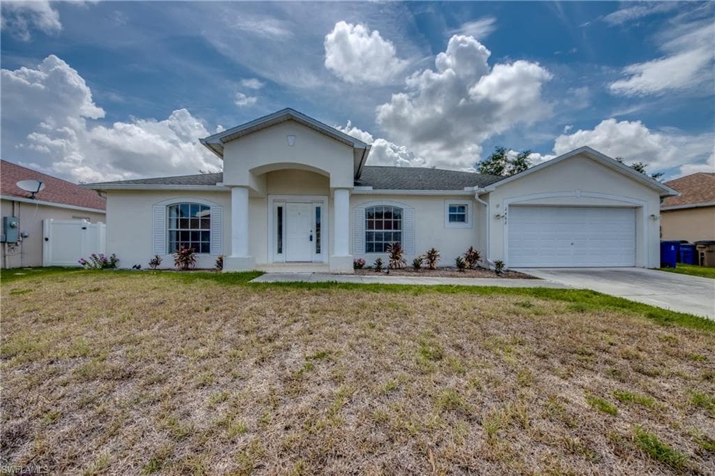 2462 Nature Pointe LOOP FORT MYERS, FL 33905
