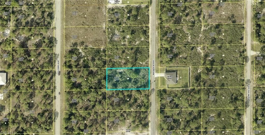 1213 Magnolia AVE LEHIGH ACRES, FL 33972