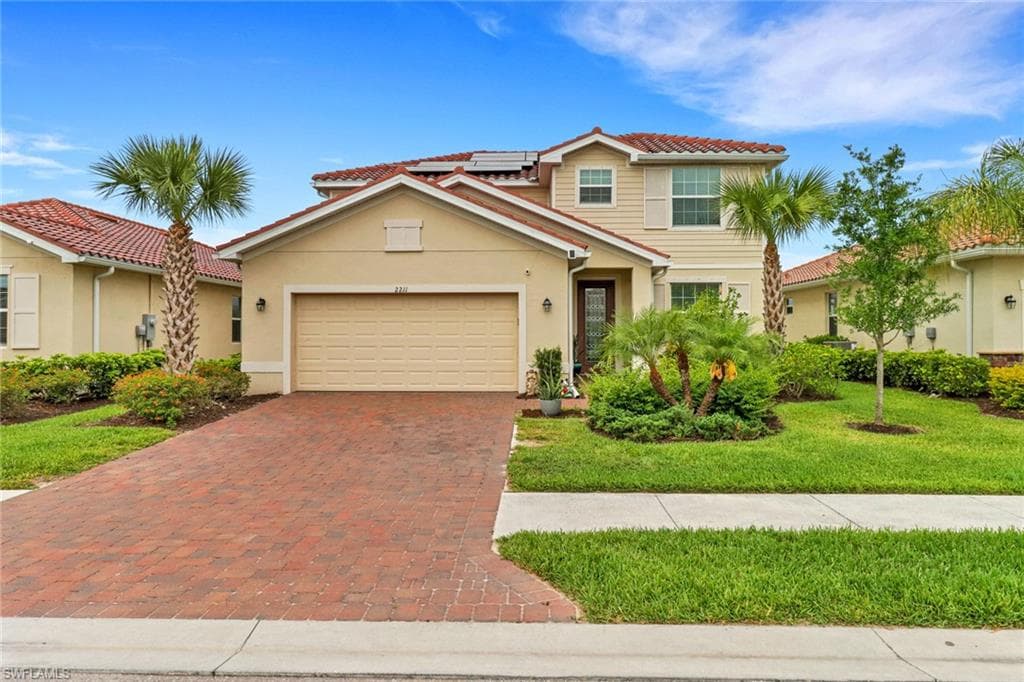 2211 Dancy ST NAPLES, FL 34120
