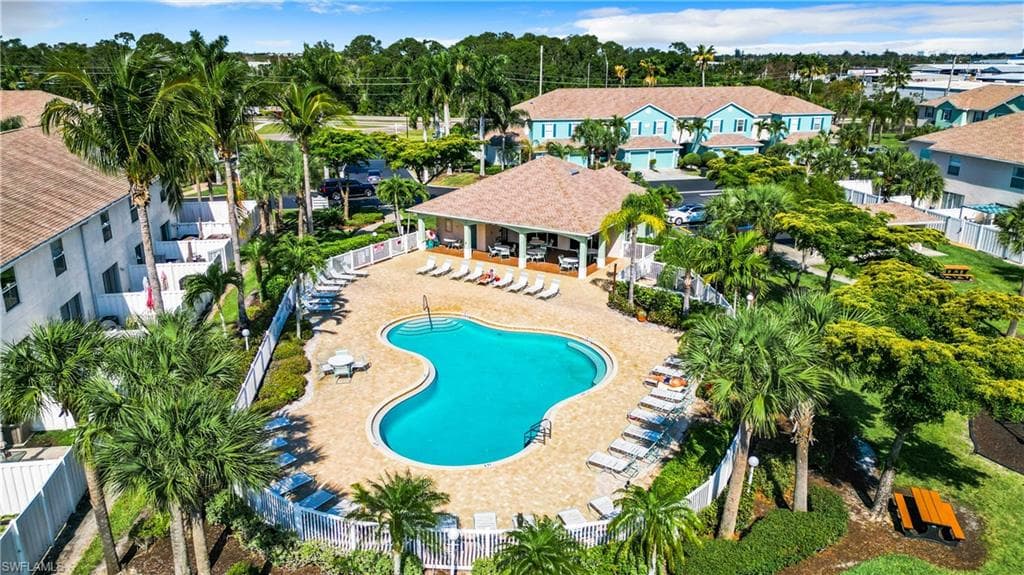 3605 Cedar Oak DR 103 FORT MYERS, FL 33916