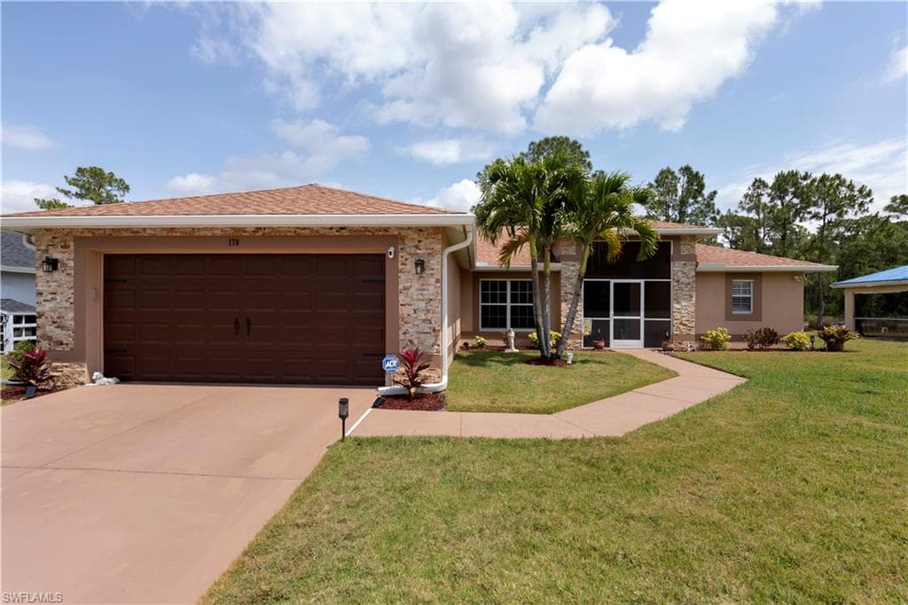 170 Ridgemont DR LEHIGH ACRES, FL 33972