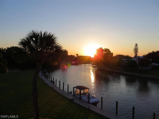 1250 Tennisplace CT B32 SANIBEL, FL 33957