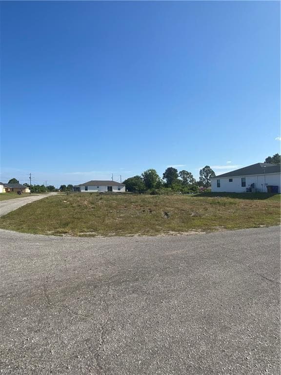 3520 18th ST SW LEHIGH ACRES, FL 33976