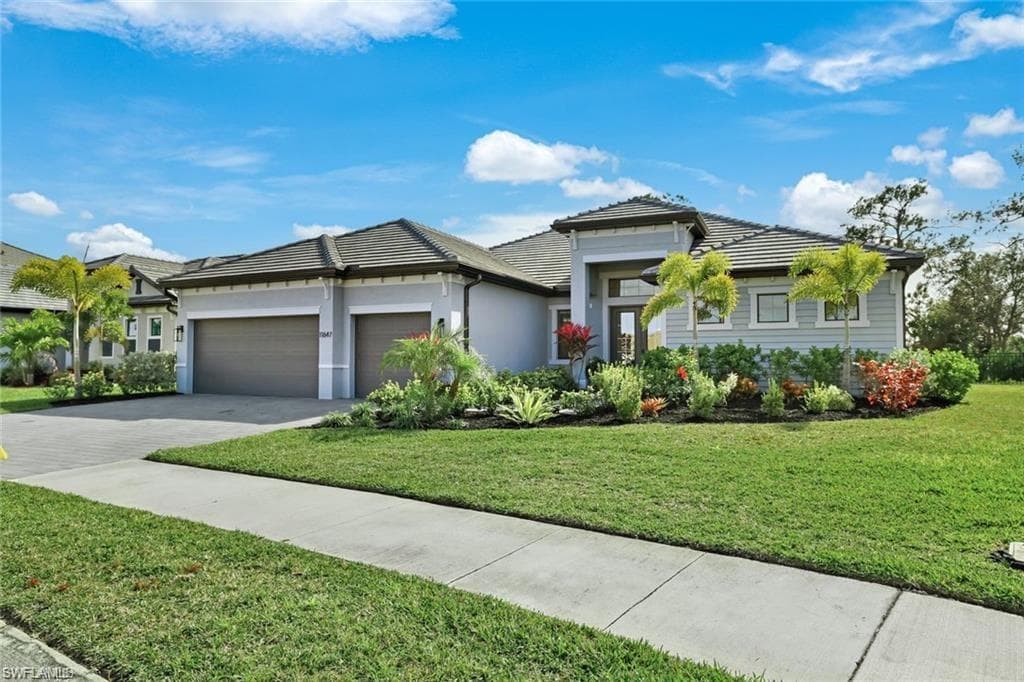 11647 Canopy LOOP FORT MYERS, FL 33913