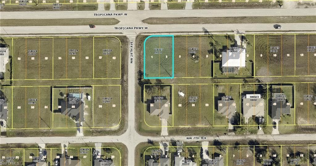 2732 Tropicana PKWY W CAPE CORAL, FL 33993
