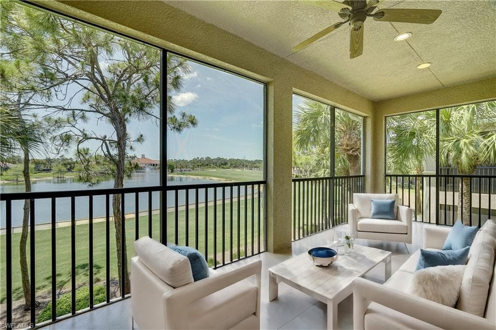28611 Firenze WAY 203 BONITA SPRINGS, FL 34135