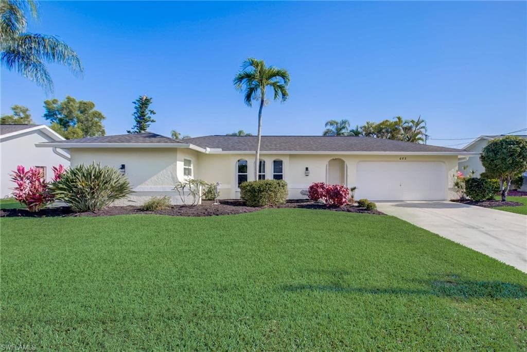 605 SE 28th TER CAPE CORAL, FL 33904