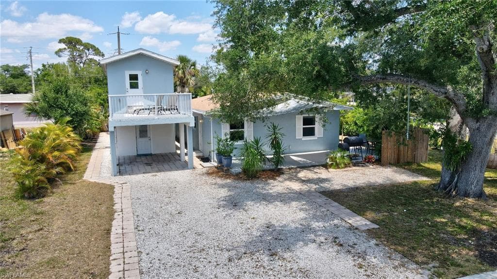 3956 Deleon ST FORT MYERS, FL 33901