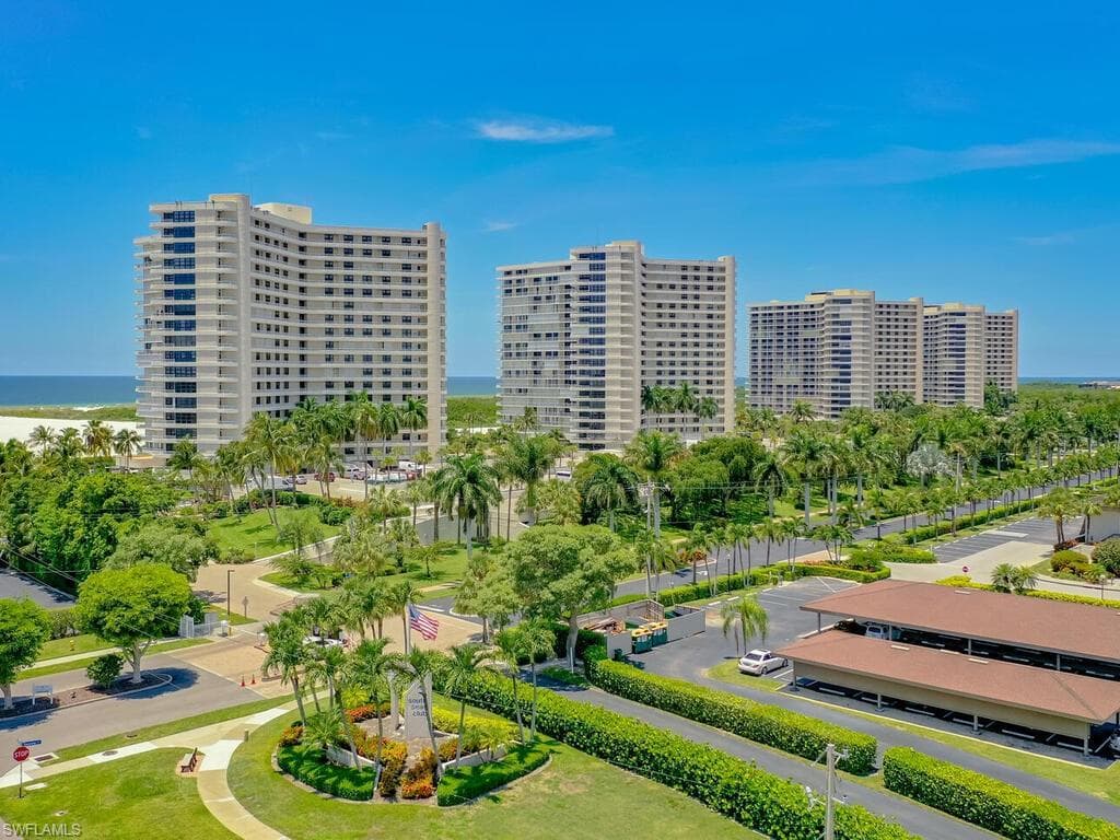 320 Seaview CT 2-303 MARCO ISLAND, FL 34145