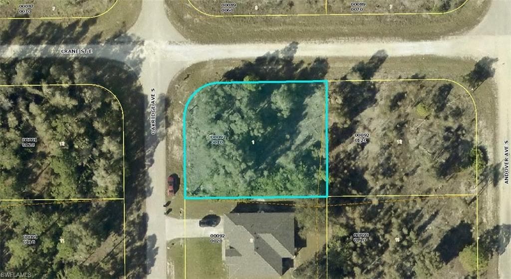 843 Oakridge AVE S LEHIGH ACRES, FL 33974
