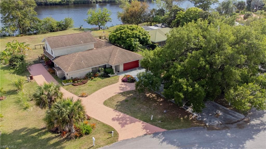 3015 Shell LN LABELLE, FL 33935
