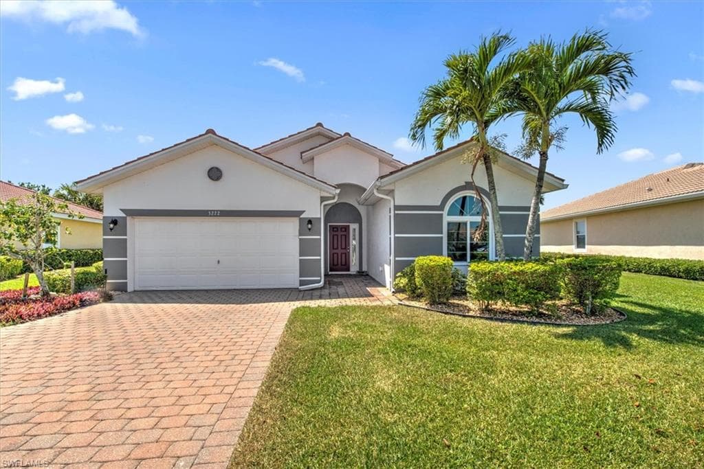 3272 Magnolia Landing LN NORTH FORT MYERS, FL 33917