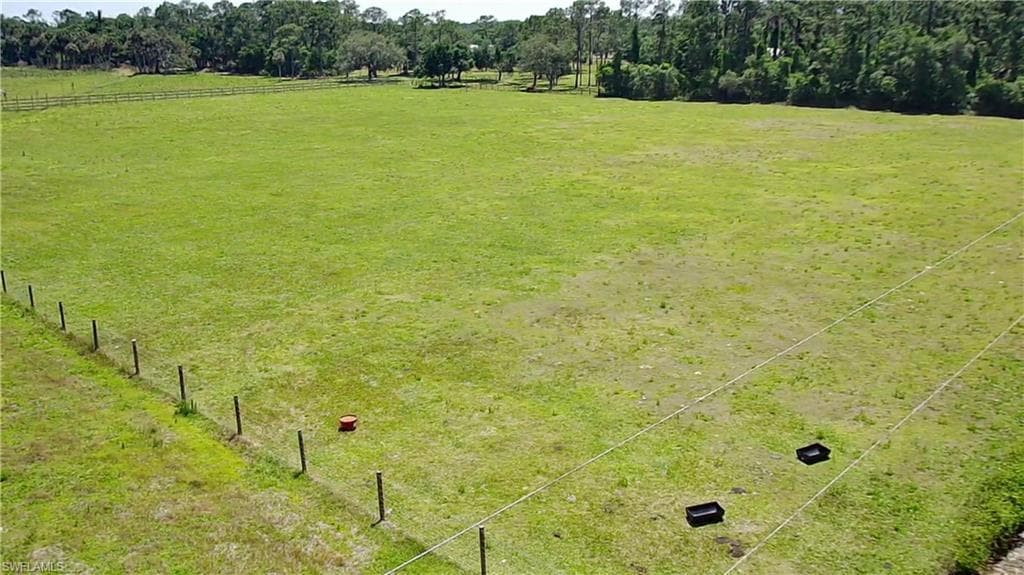 5261 Dana RD FORT MYERS, FL 33905