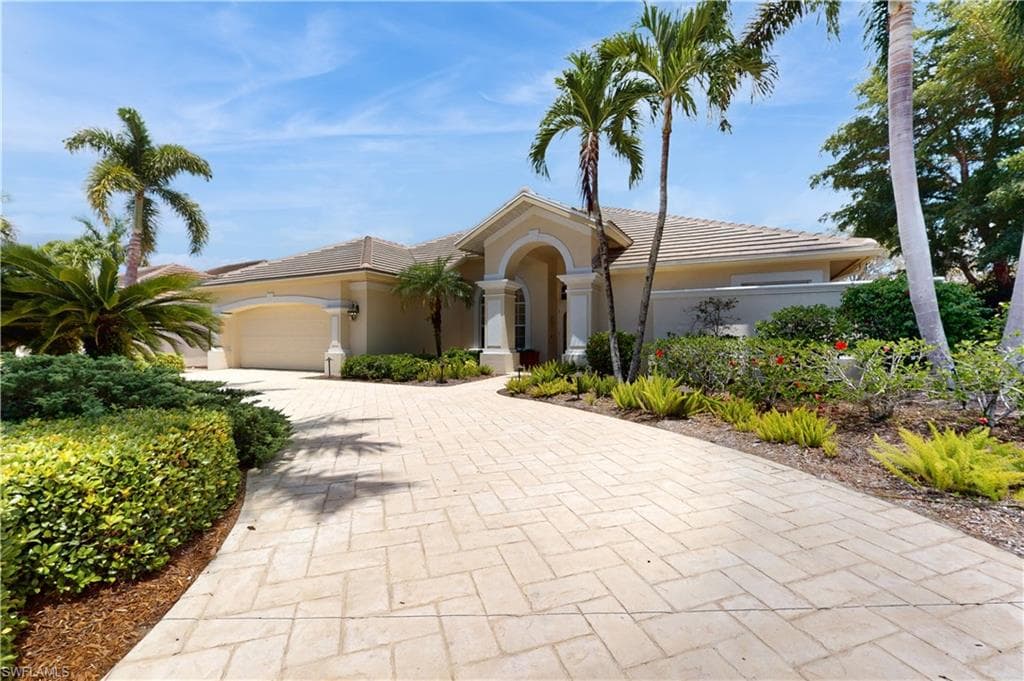 28423 Del Lago WAY BONITA SPRINGS, FL 34135