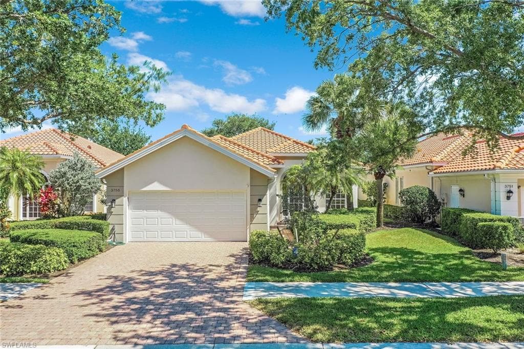3755 Whidbey WAY NAPLES, FL 34119