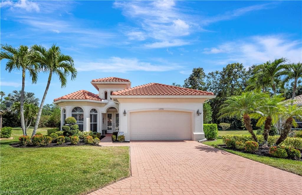 12991 Silverthorn CT BONITA SPRINGS, FL 34135