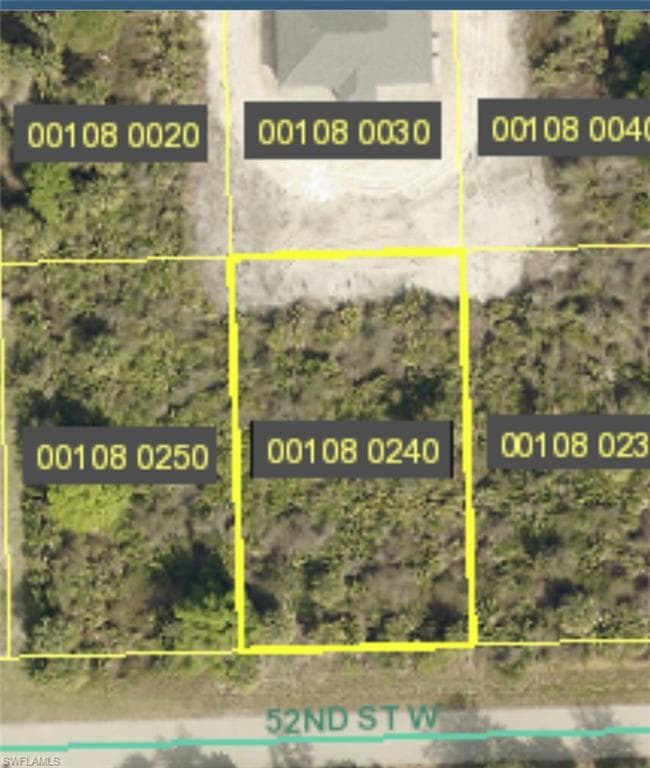 3220 52nd ST W LEHIGH ACRES, FL 33971