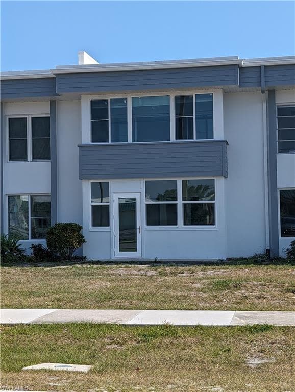 21287 Gertrude AVE 102 PORT CHARLOTTE, FL 33952