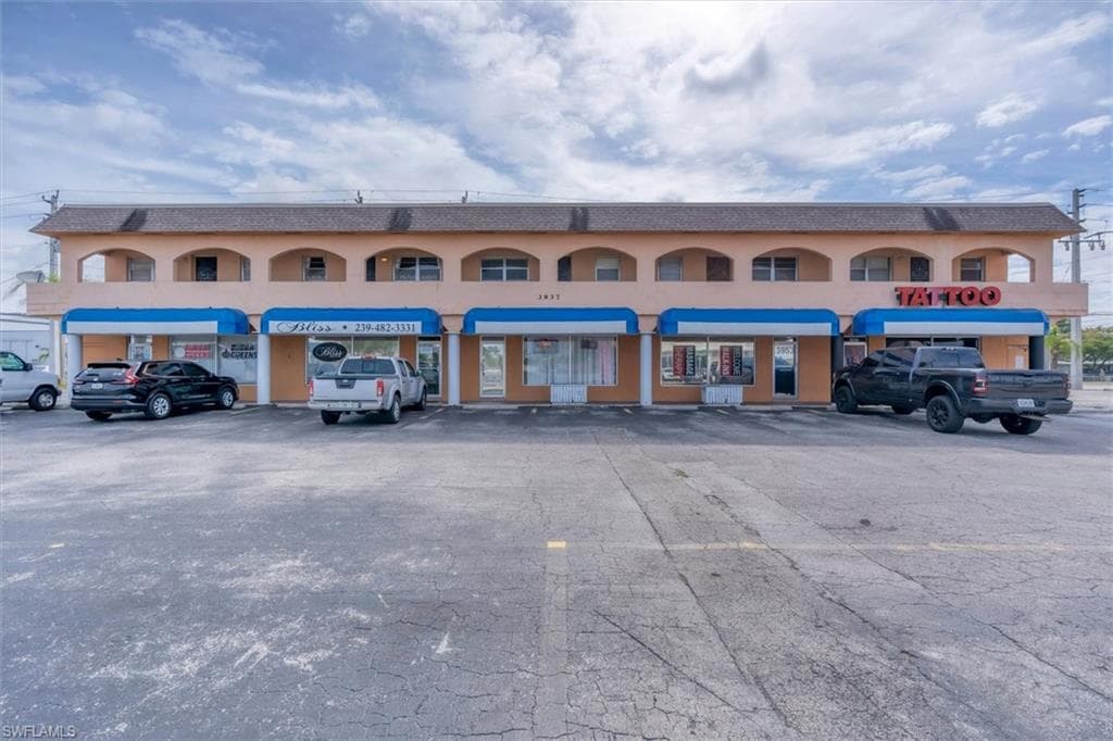 3957-3957 Broadway 3937 FORT MYERS, FL 33901